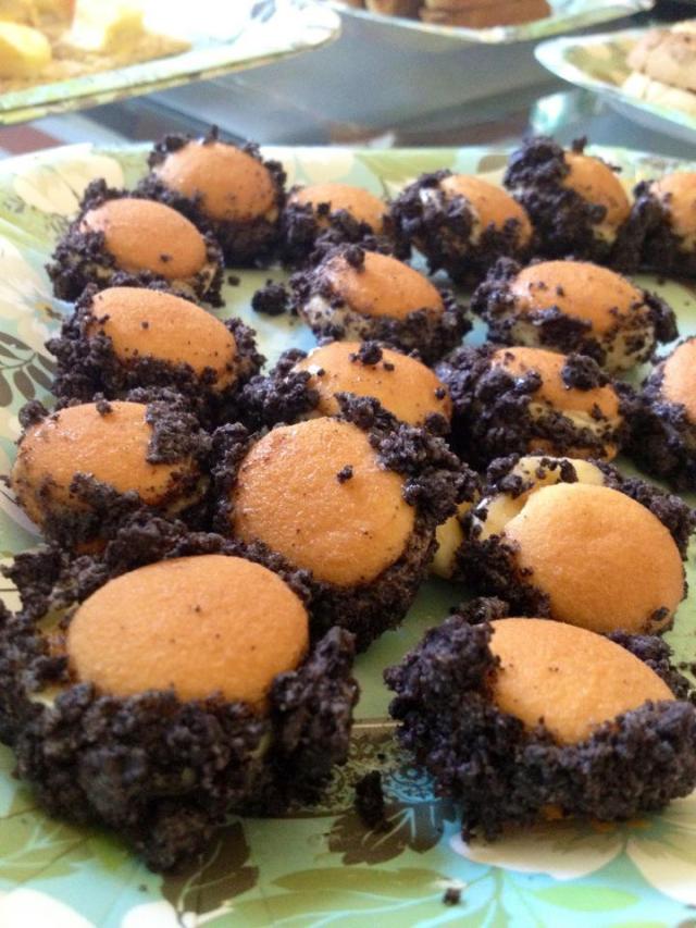 BFOs - Bananas For Oreos!