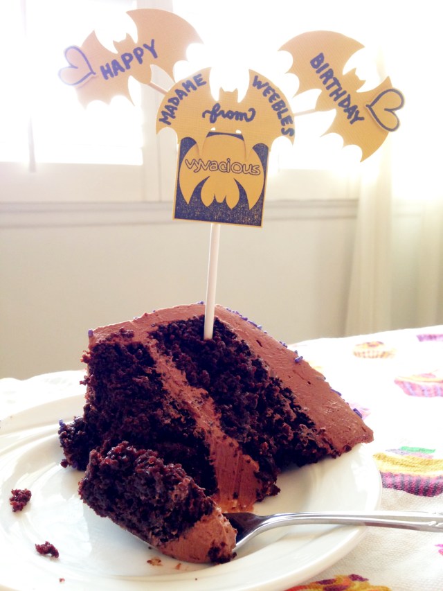 Vyvacious || Favorite Dark Chocolate Frosting